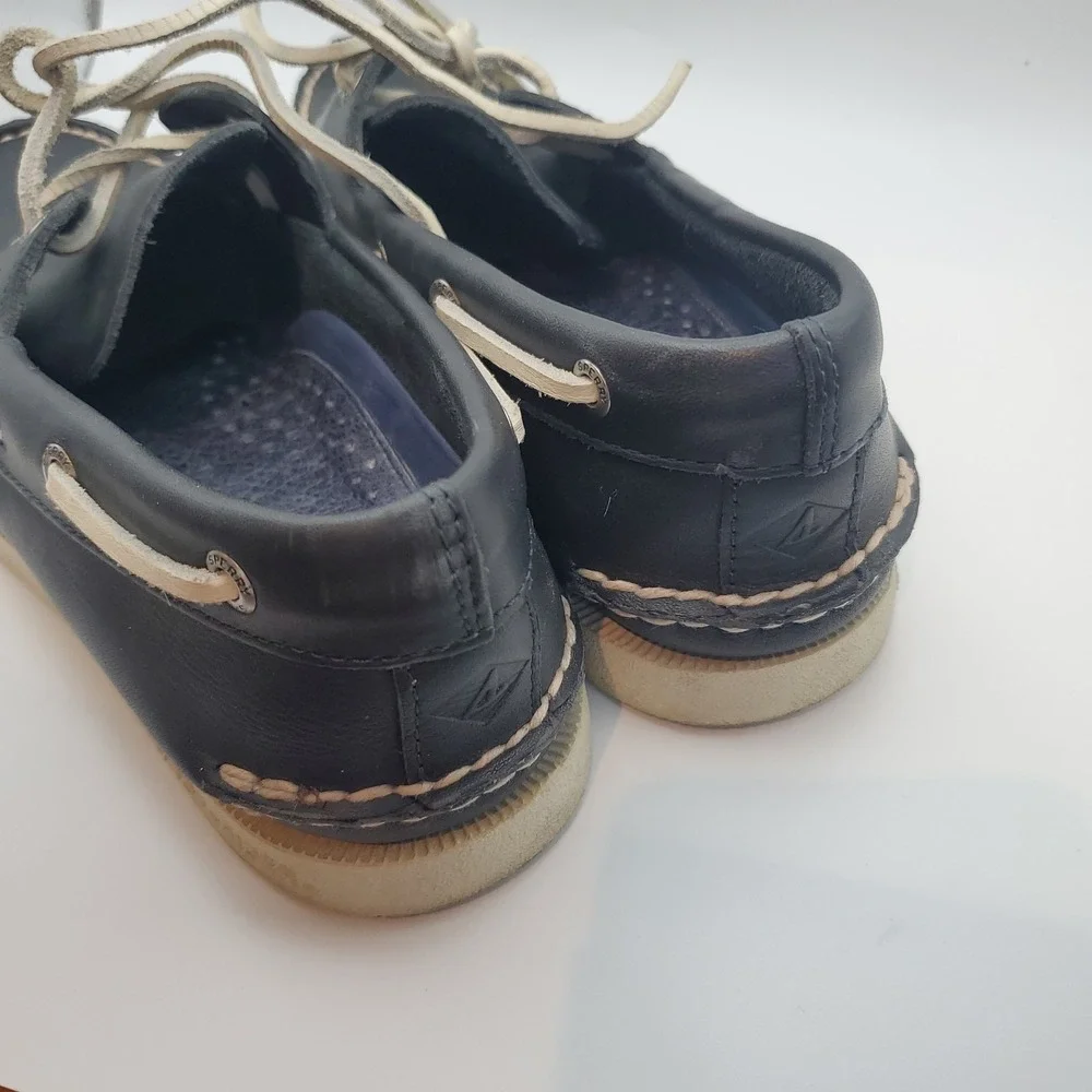 Sperry Top-Sider A/O Authentic Original 2 Eye Navy Boat Shoe Men's size 8 M